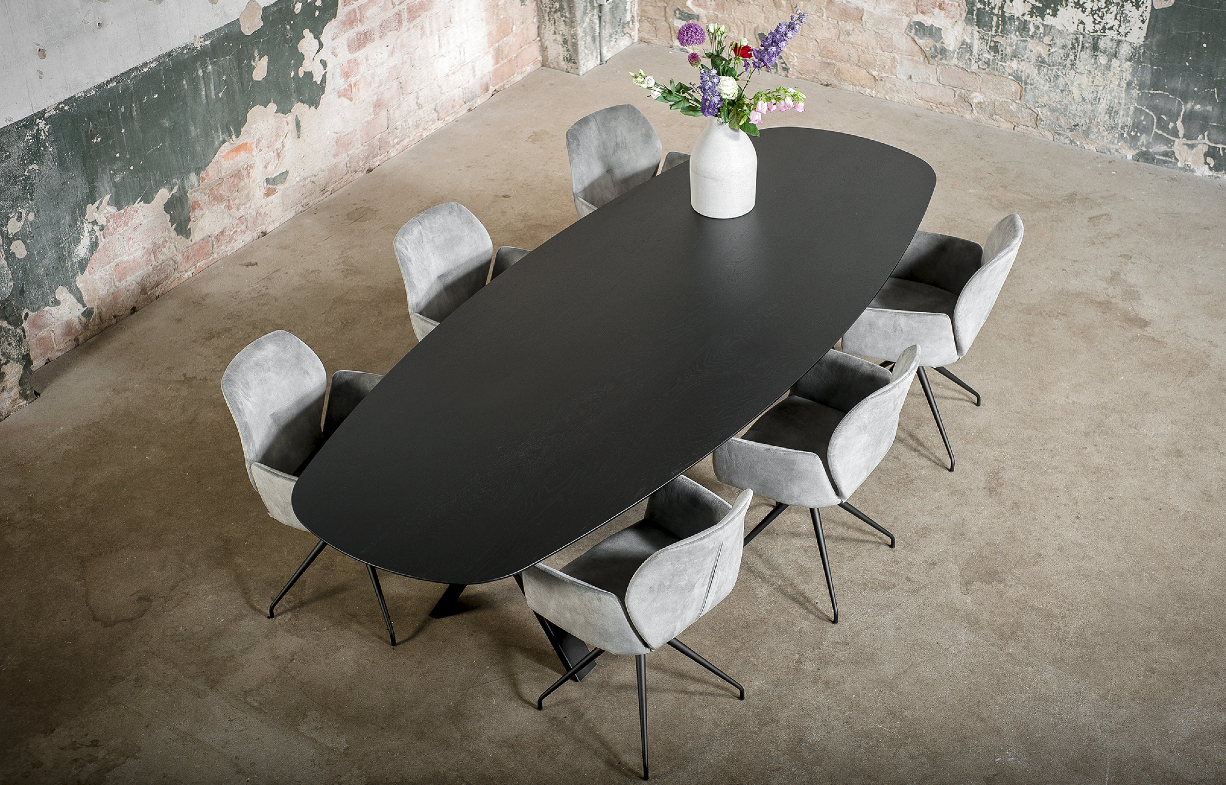 Hoeveel stoelen aan tafel? | Table du Sud