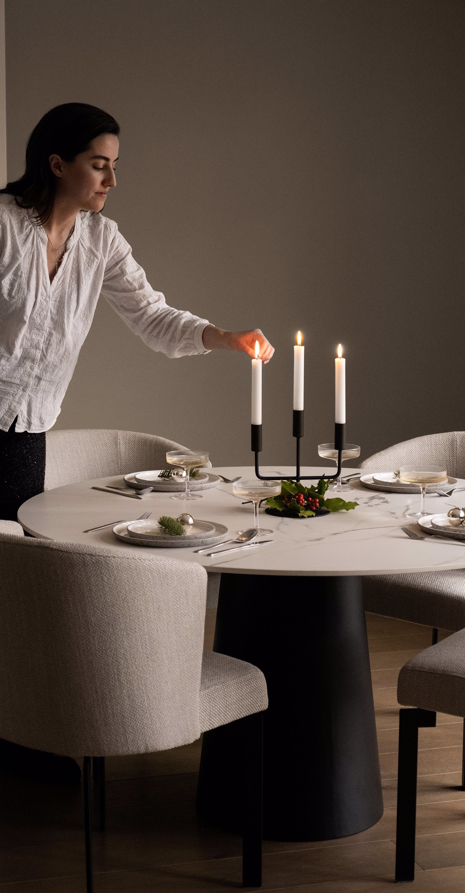 removing-candle-wax Removing candle wax from your table | Table du Sud