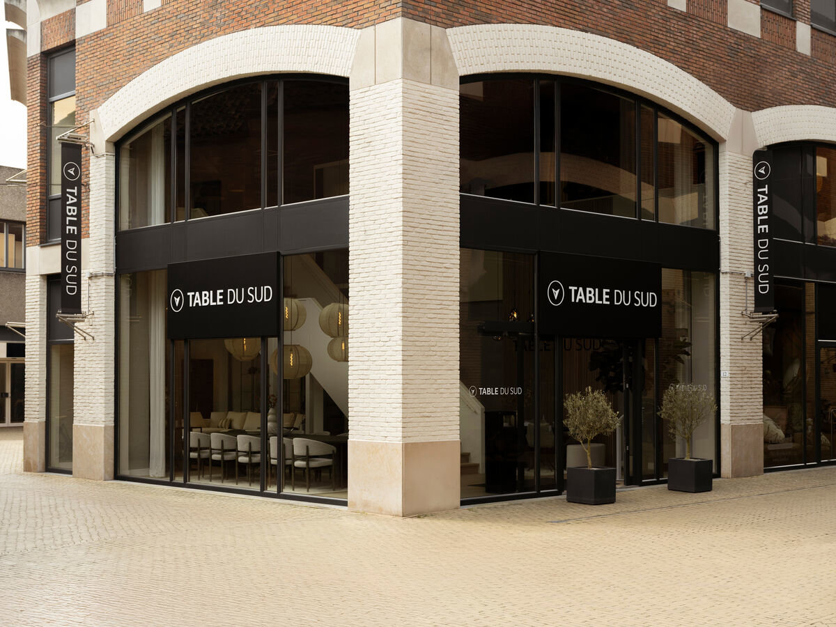 Entree van de woonwinkel van Table du Sud in Zwolle