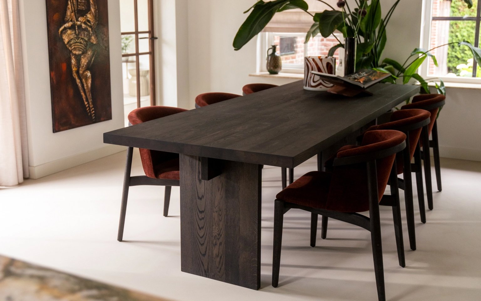 Rechthoekige eettafel 240 cm voor 6 personen.