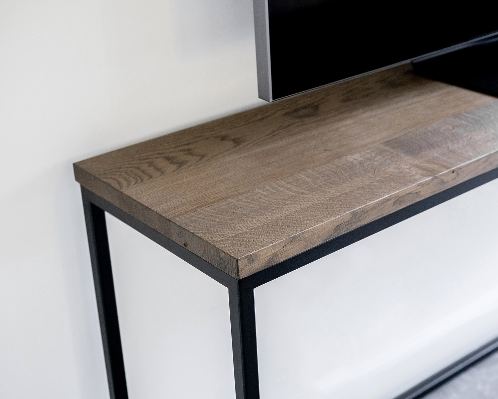 Sidetable_simone
