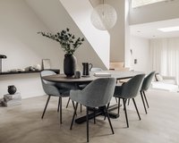 Deens-ovale-eettafel-Aron-Vertigo